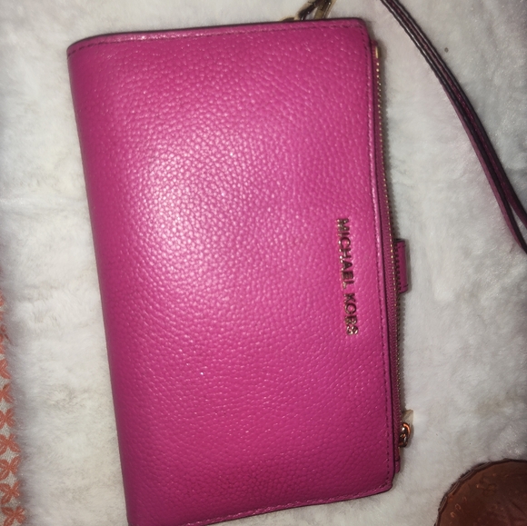 Michael kors wallet - Picture 1 of 1